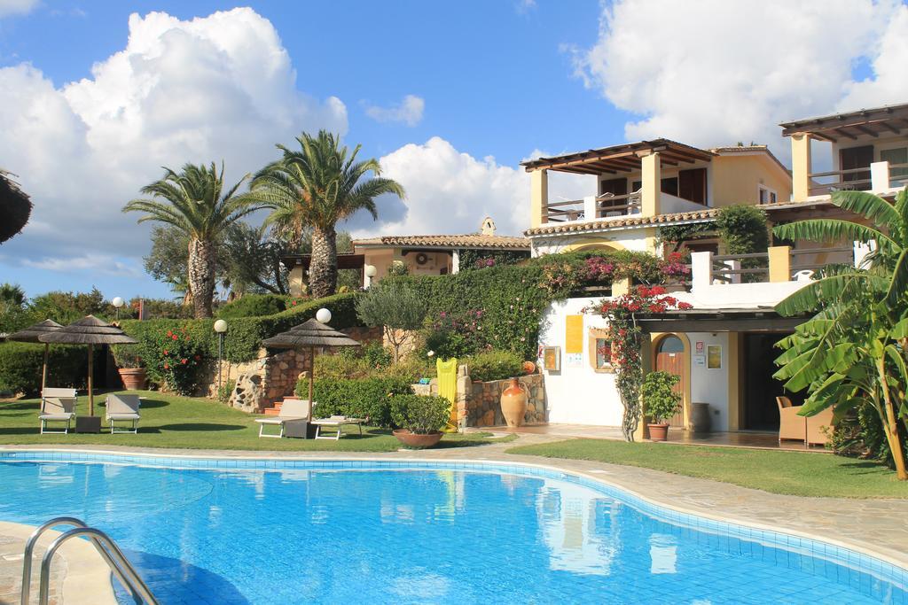 Aparthotel Le Bouganville Villasimius